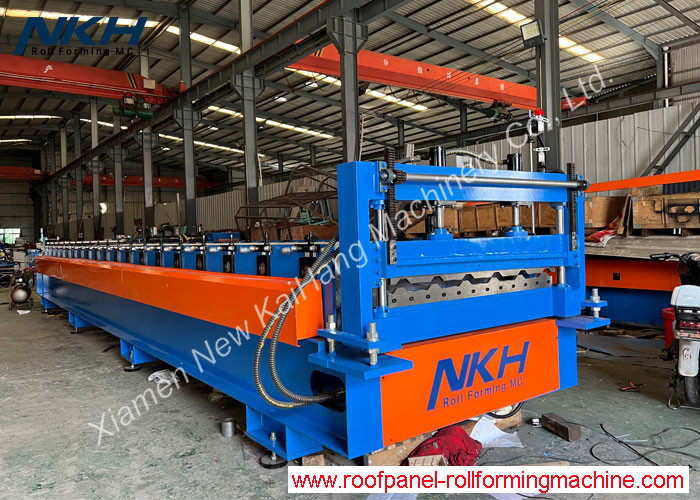 Customized Roof Panel Roll Forming Machine With The Design As Your Required