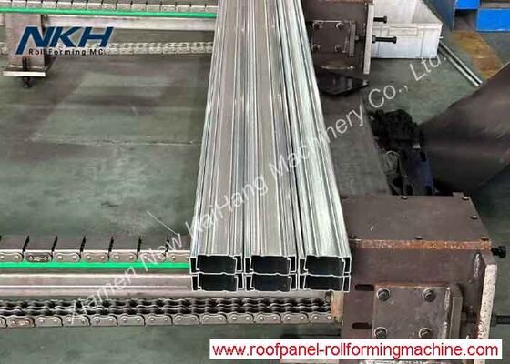 High Speed C Purlin Roll Forming Machine Flying Cut with Stacking 1-3mm Palletizers work in coordination – team up, work with ease!