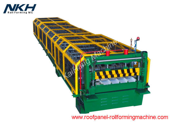 ซื้อ เครื่องขึ้นรูปม้วนแผงหลังคา Trapezoidal พร้อมระบบควบคุม PLC online manufacture