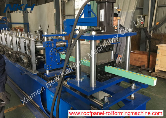 ซื้อ เครื่องขึ้นรูปม้วนประตูเหล็กเงียบ / เครื่องขึ้นรูปโปรไฟล์เหล็ก online manufacture