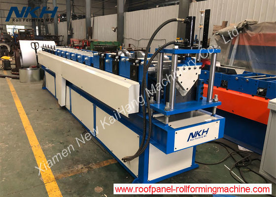 ซื้อ ฝาครอบสันเขาความเร็วสูงม้วนเครื่อง PPGI เหล็กเคลือบสีเดิมกระพริบ online manufacture